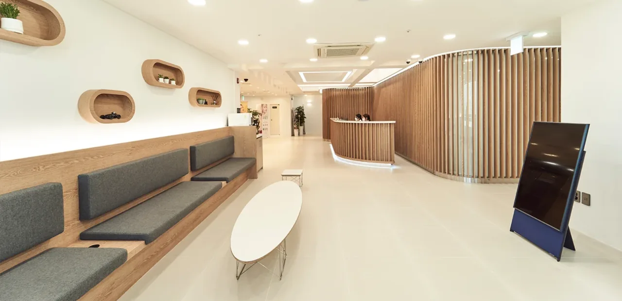 JIWOO Clinic interior view 9
